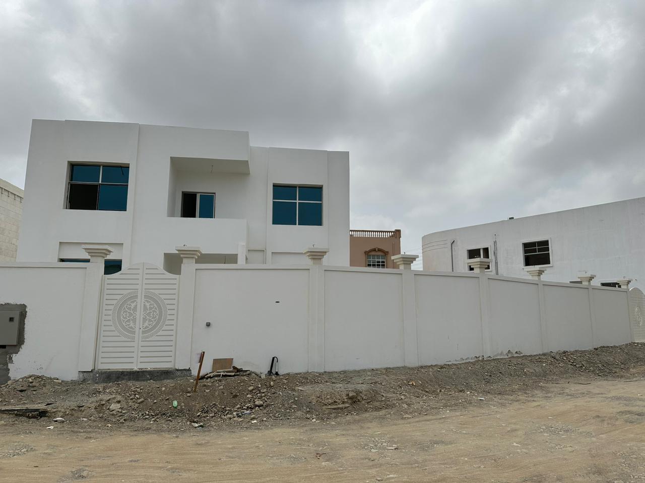 4 Bedroom Villa